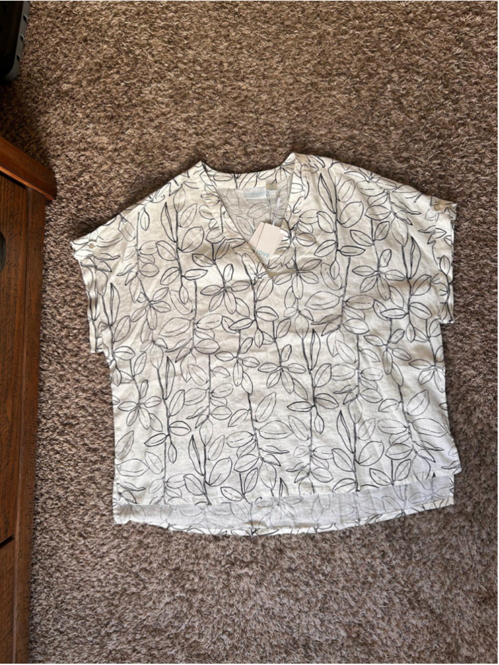 Women's Cynthia Rowley Linen Blouse, 2X, White and Black Leaf Print